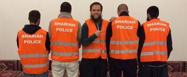 almanya seriat polisi beraat120118.jpg