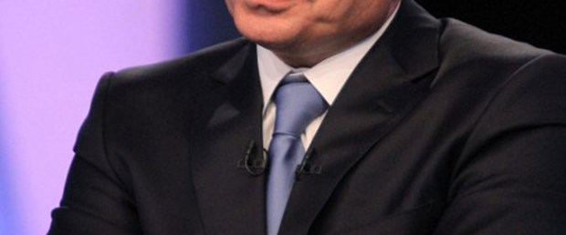 Sisi'den üçüncü devrim uyarısı
