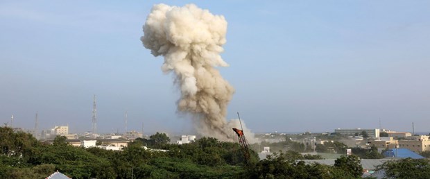 Somali'de bombalı saldırılar: 17 ölü Somali'de bombalı saldırılar: 17 ölü