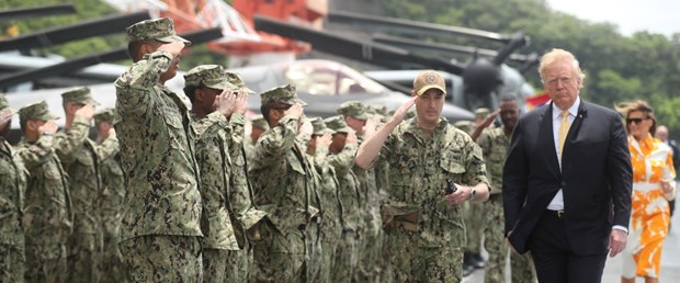 2019-05-28T023910Z_472041052_RC1E47162BA0_RTRMADP_3_JAPAN-USA-TRUMP-NAVY.JPG