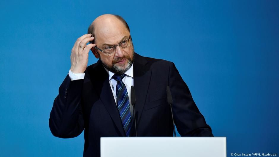 Schulz görevinden istifa etti