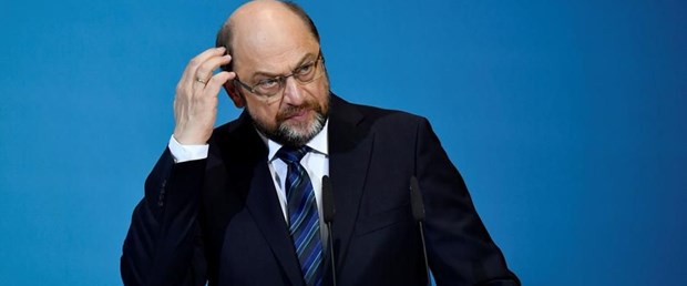 spd almanya martin schulz160218.jpg