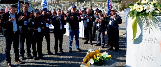 srebrenitsa katliam111118.jpg