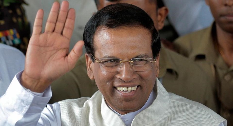 Sri Lanka Devlet Başkanı Sirisena, seçimi kazanması halinde bile Rajapakse'ye görevi vermeyeceğini açıklamıştı.