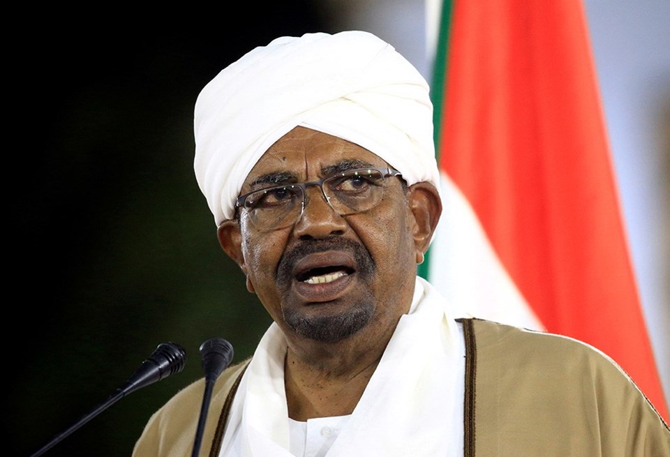 Sudan Devlet Başkanı Ömer el-Beşir tutuklandı