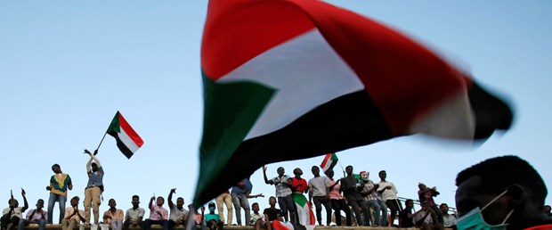 Sudan'da geçici teknokrat hükümeti kurulacak