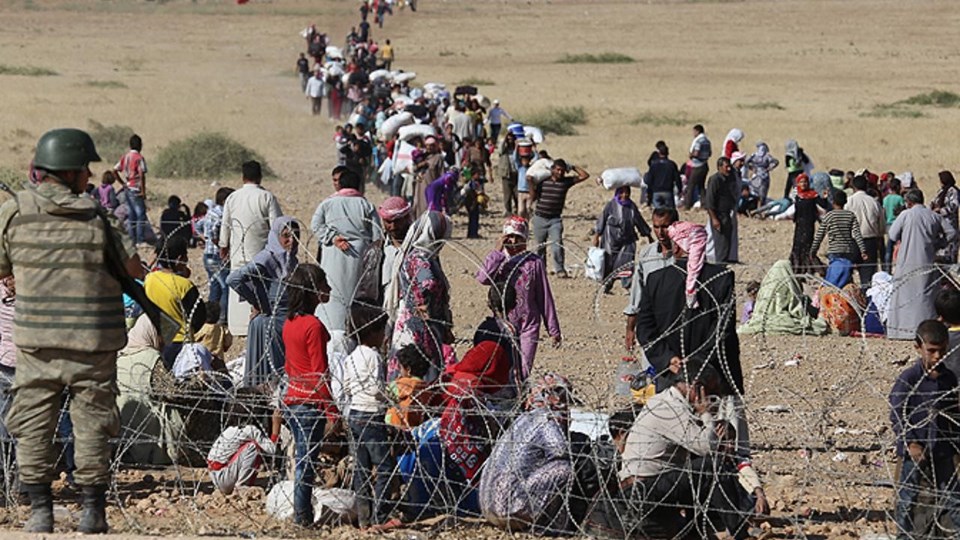 IŞİD'in son ilerlemesi sonrası Türkiye'ye 3 bini aşkın mülteci sığındı