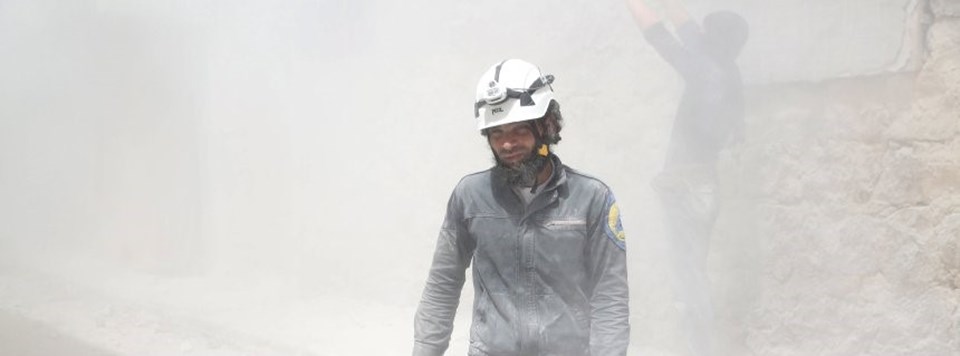 Esad rejiminin varil bombaları atarak insan hakları suçu işlediği belirtildi.
