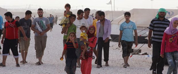 Suriye'de bir ayda 100 bin kişi kaçtı