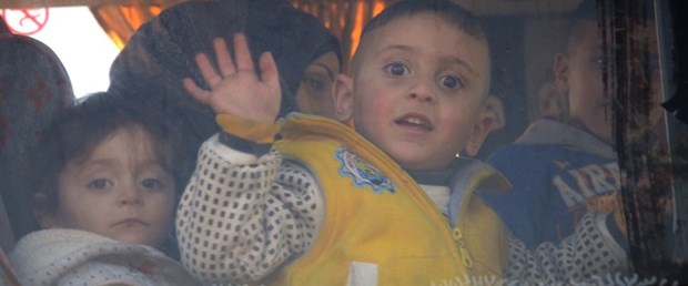 suriye humus tahliye200317.jpg