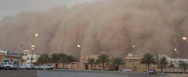 suudi-arabistan-kum-firtinasi-631x375.jpg