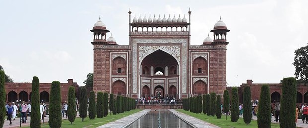 tac mahal.jpg
