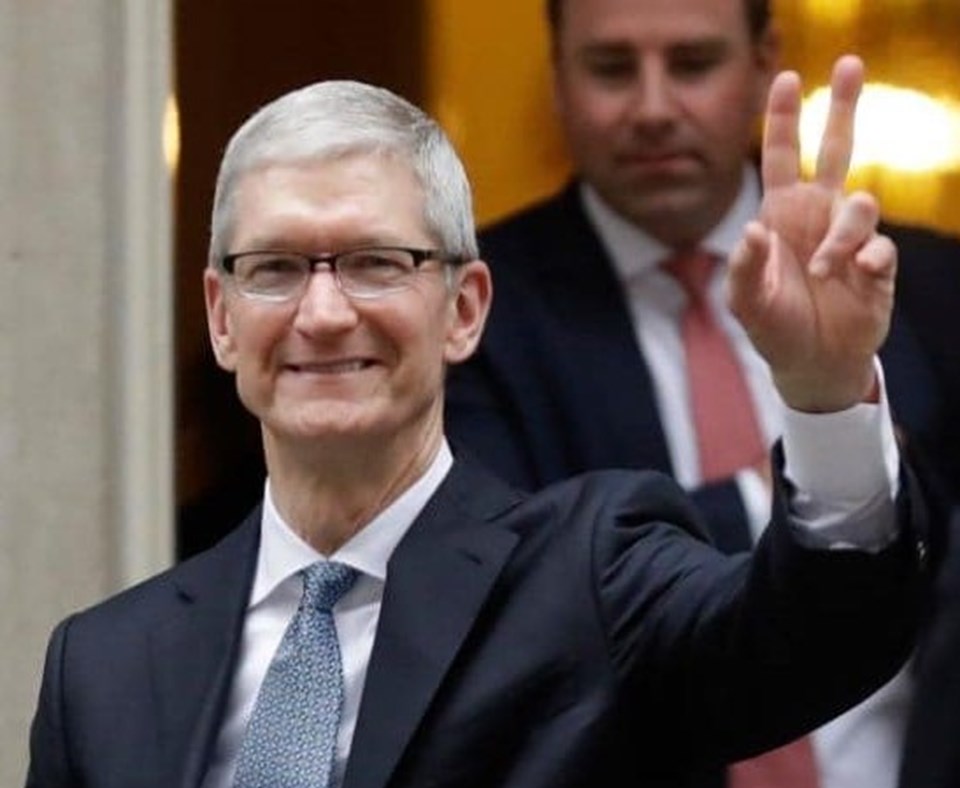 Tim Cook