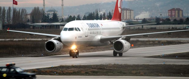 THY uçağında kaçak yolcu krizi
