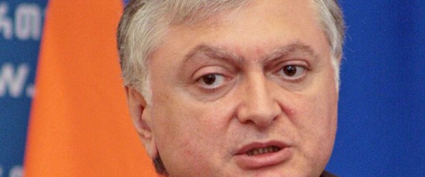 'Tribünler bağırıyor, Türkiye topu görmüyor'