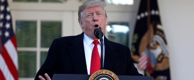 abd trump venezuela seyahat uyarı300119.jpg