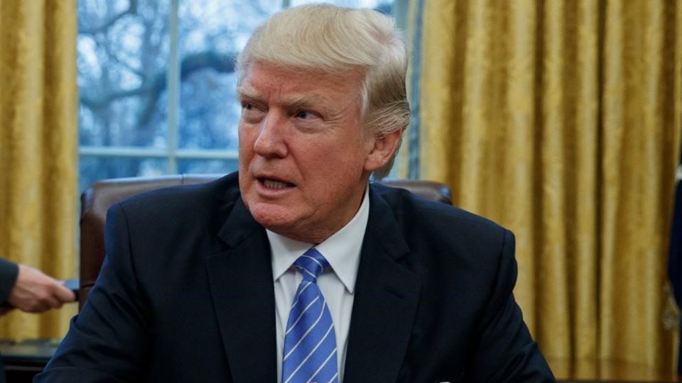 ABD Başkanı Donald Trump geçtiğimiz cuma günü "başkanlık emri"ne imza atarak 7 Müslüman ülkenin vatandaşlarına ilk aşamada 30 gün ABD'ye giriş yasağı koymuştu.