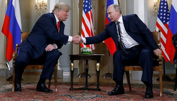 trump putin.jpg