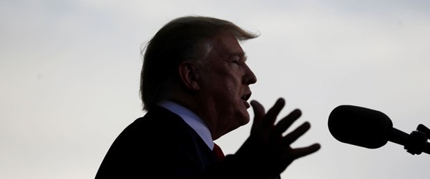 2019-05-09T011335Z_1230255842_RC16AA8BDA80_RTRMADP_3_USA-TRUMP.JPG