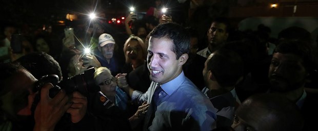 190304-guaido.jpg