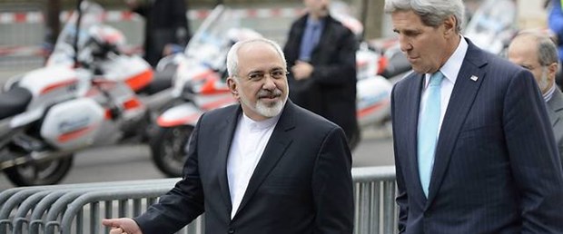 zarif-kerry-cenevre-yurume260115