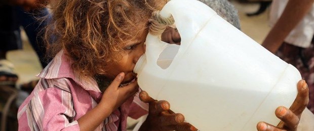 yemen çocuk su bulamıyor221118.jpg