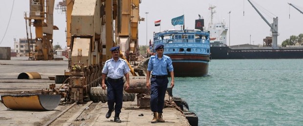 yemen liman bm çekilme140519.jpg
