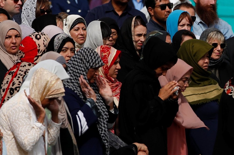 BAŞBAKAN CHRİSTCHURCH'DEKİ CUMA NAMAZINA KATILDI