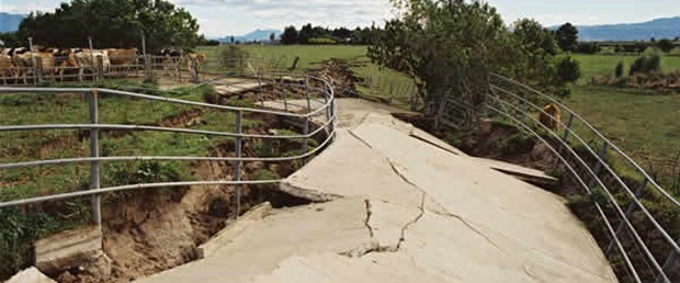 Yeni Zelanda'da şiddetli deprem