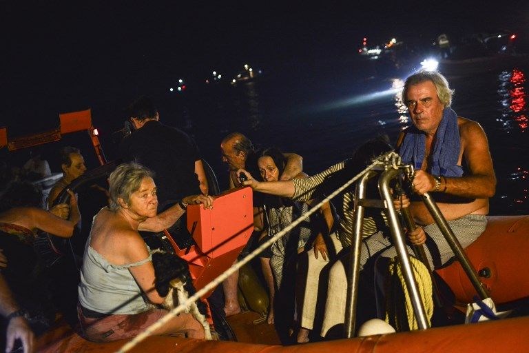 ÇAVUŞOĞLU'DAN "YARDIMA HAZIRIZ" TELEFONU