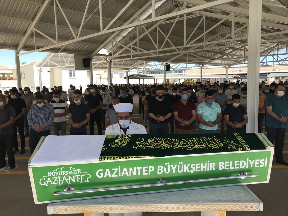 Duygu Delen son yolculuğuna uğurlandı - 4