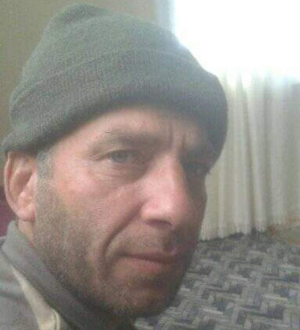 Hamile eşini satırla öldürüp torununu kaçırdı - 3