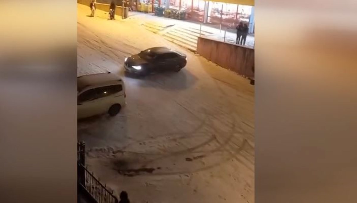 Karabük'te araçların buzda dansı