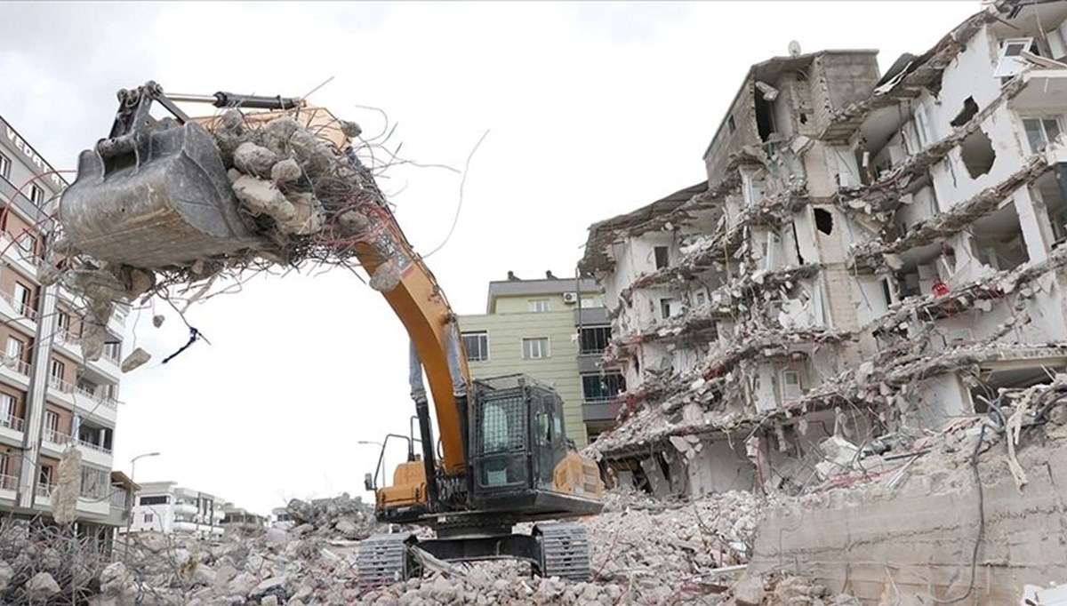 Deprem bölgesinde dönüşümün esasları: Salt çoğunluk aranacak Deprem bölgesinde dönüşümün esasları: Salt çoğunluk aranacak