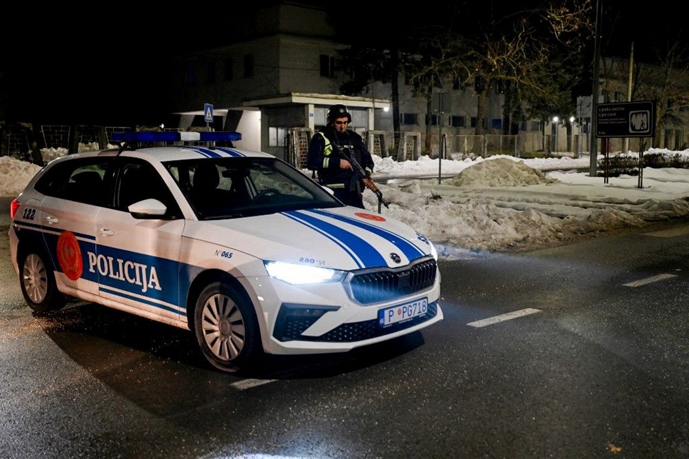 Karadağ'da eğlence mekanına silahlı saldırı: 10 ölü - 8