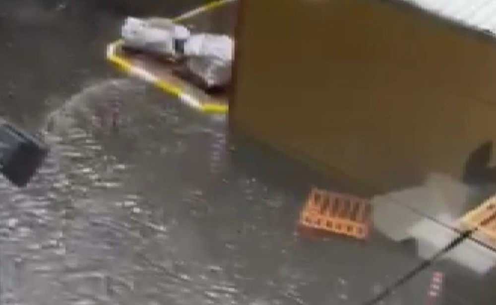 İstanbul'da kuvvetli yağmur: Yenibosna'da su baskını - 7