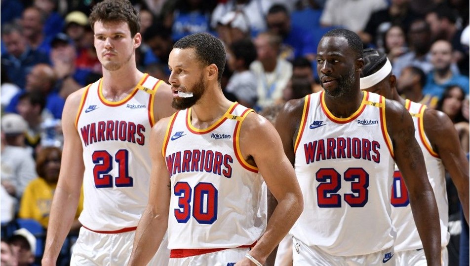 Stephen Curry'den çılgın performans: 56 sayı ve galibiyet