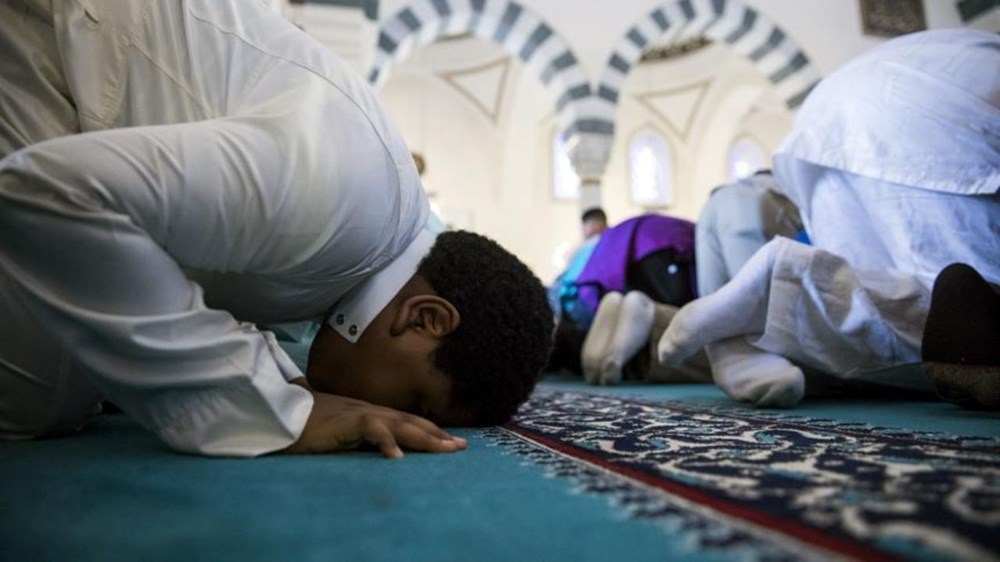 Kurban kesildikten sonra kılınan namaz: Kurban namazı nasıl, kaç rekat ve ne zamana kadar kılınır? - 1
