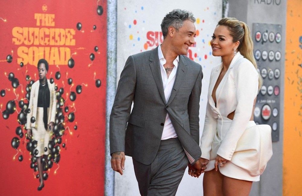 Rita Ora ile Taika Waititi nişanlandı - 4