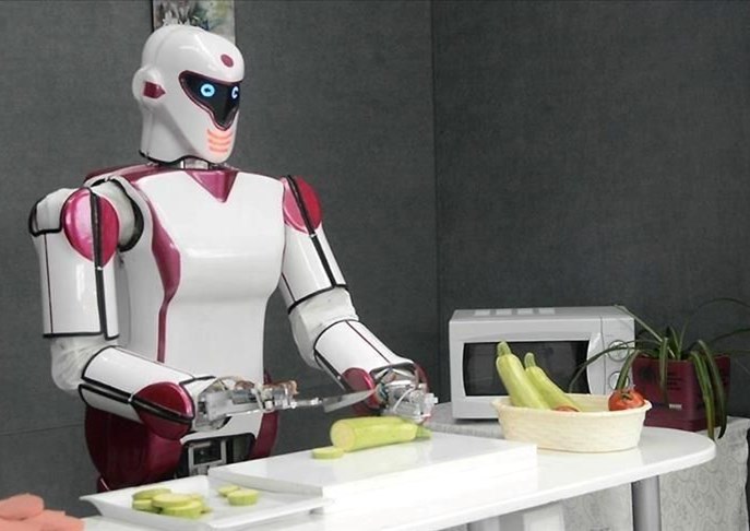 Çin'den geleceğin robotu: Tek beyinle çoklu görev dönemi başladı!