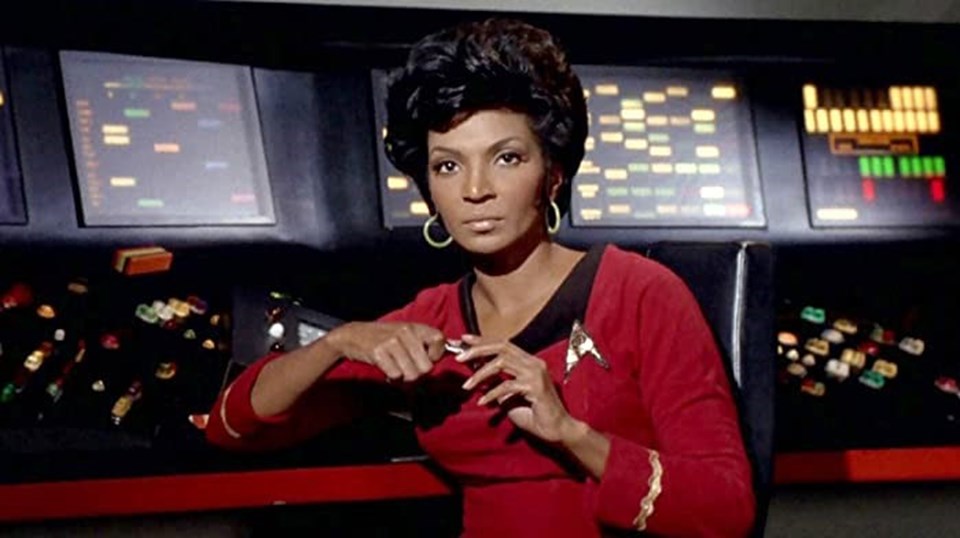 Star Trek yıldızı Nichelle Nichols hayatını kaybetti - 1