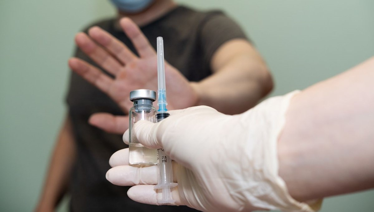 Doktorlarda aşı karşıtlığı: TTB, 20'den fazla doktorla ilgili disiplin süreci başlattı