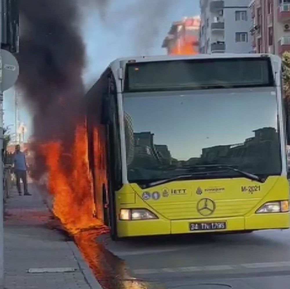 Ümraniye'de İETT otobüsünde yangın - 2