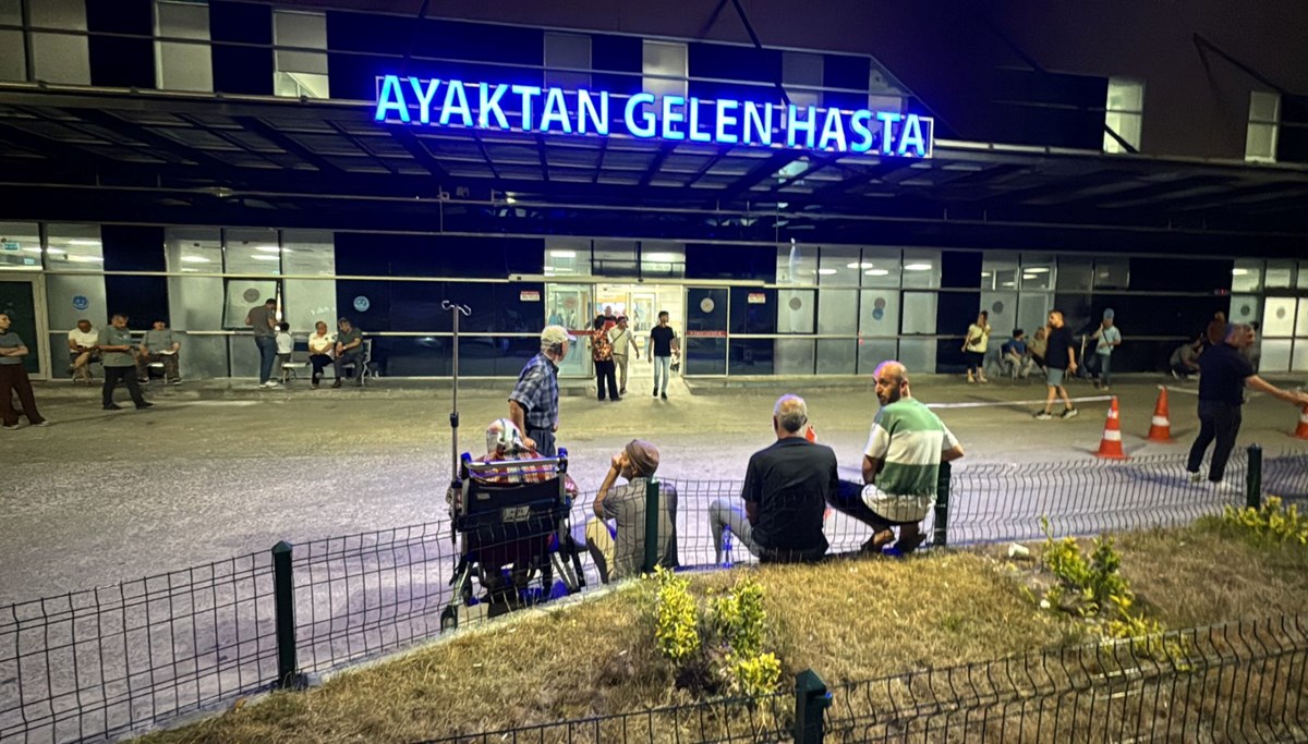 Zonguldak'ta mevlit yemeğinden zehirlendiler: 17 kişi hastanelik oldu Zonguldak'ta mevlit yemeğinden zehirlendiler: 17 kişi hastanelik oldu
