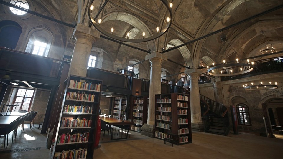 Kayseri'de kiliseden dönüştürülen kütüphane hizmet vermeye başladı - 4