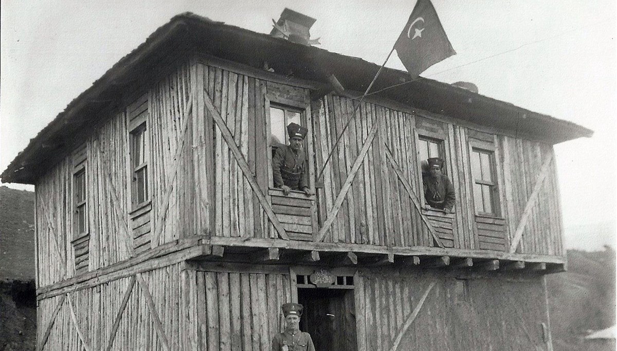 Bir asırlık nöbet: Jandarma karakolunun 100 yıllık fotoğrafı ortaya çıktı