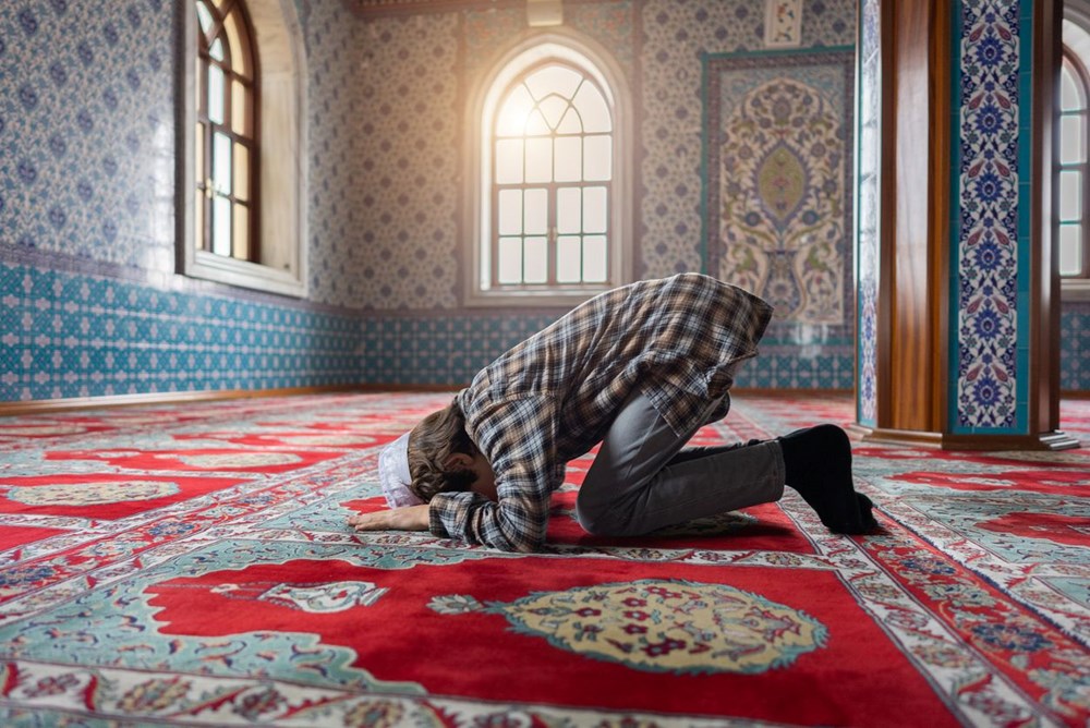 AKŞAM NAMAZI NASIL KILINIR? Akşam Namazı toplam kaç rekattır? Akşam Namazı farzı ve sünneti kaç rekat? - 1