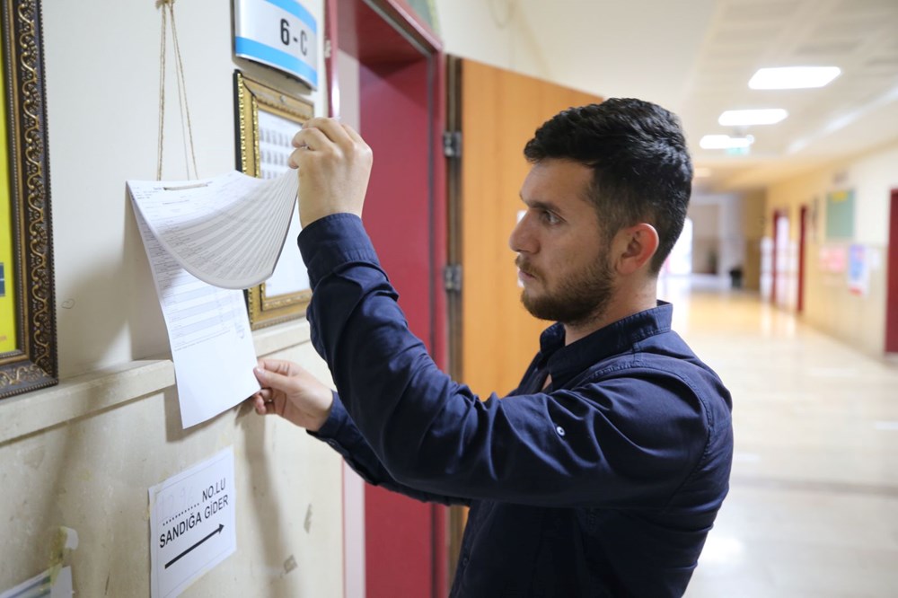 Türkiye sandık başında: 81 ilde oy verme işlemi başladı! Oy verme kaçta bitecek? Seçmenler nasıl oy kullanacak? - 5