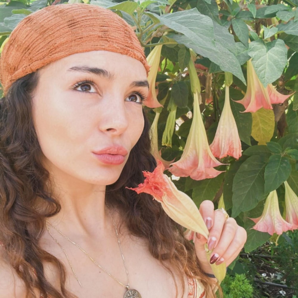 Ünlü oyuncu Ebru Şahin'den Fas pozları - 1