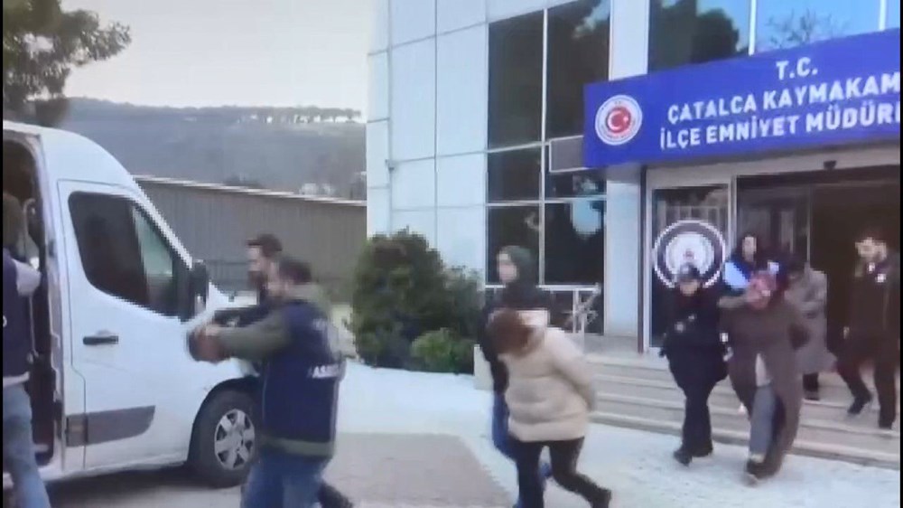 Kayıp
olarak aranıyordu, ardından vahşet çıktı: Cesedinden geriye kalanlar poşetin
içinde bulundu - 4